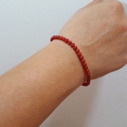 Pulsera de Cornalina Roja cuentas de 4 mm. Valor Creatividad Protección - Caleidoscopio